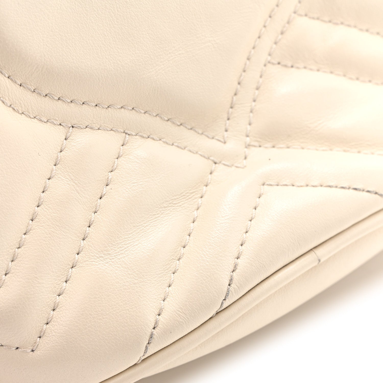Gucci Calfskin Matelasse Mini GG Marmont 2.0 Bucket Bag White 13 of 14
