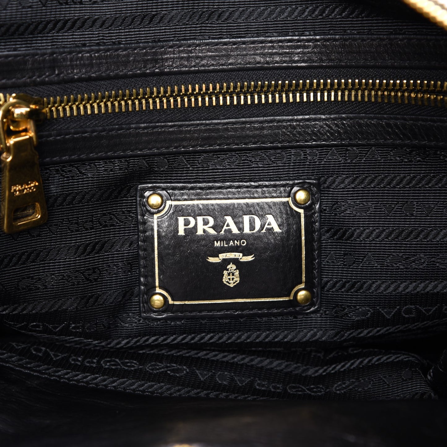 Glace Calf Studded Tote Nero Black