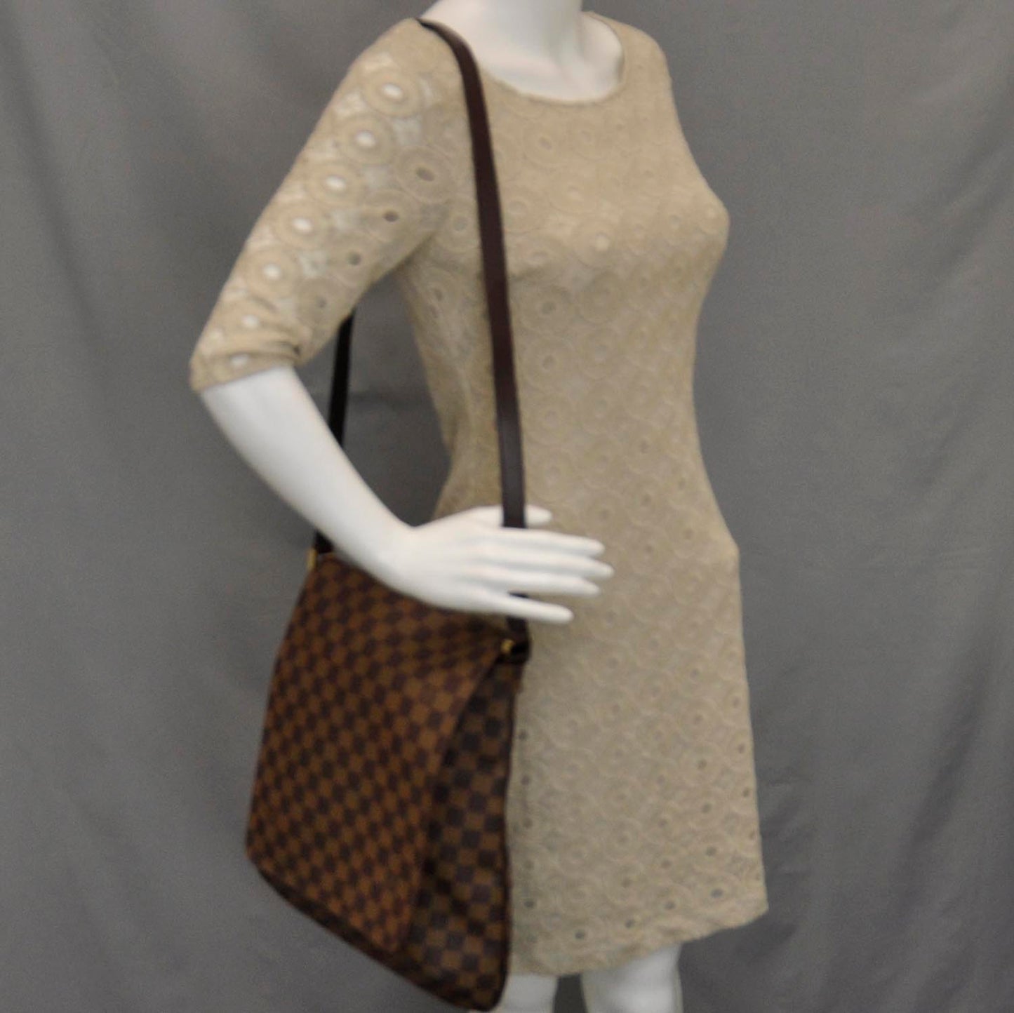Damier Ebene Musette GM
