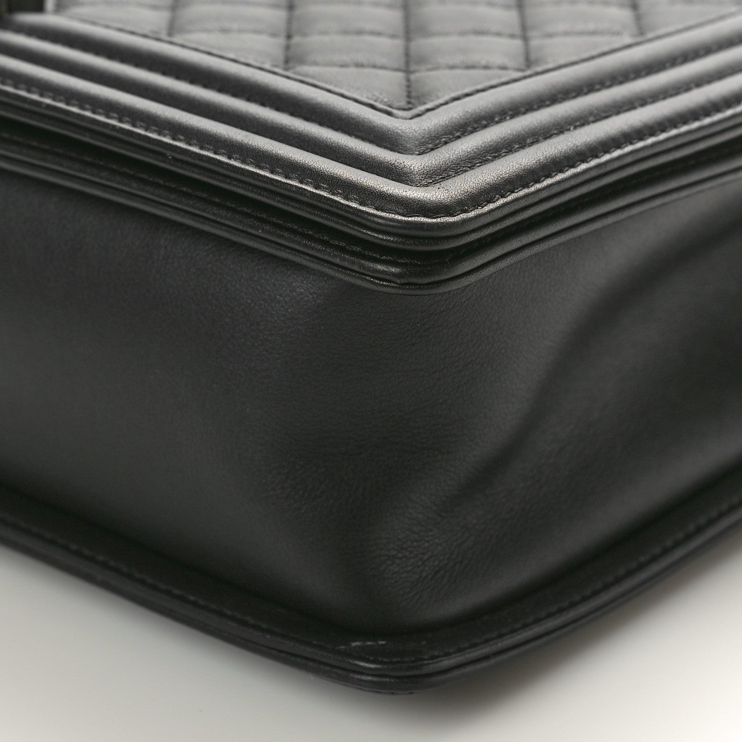 Chanel Calfskin Quilted New Medium Boy Flap Black 10 of 14