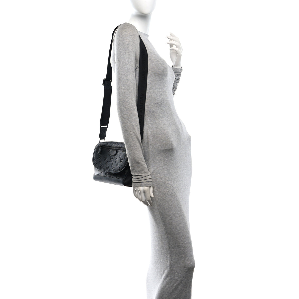 Louis Vuitton Calfskin Monogram Shadow Pulse Messenger  Black 2 of 9