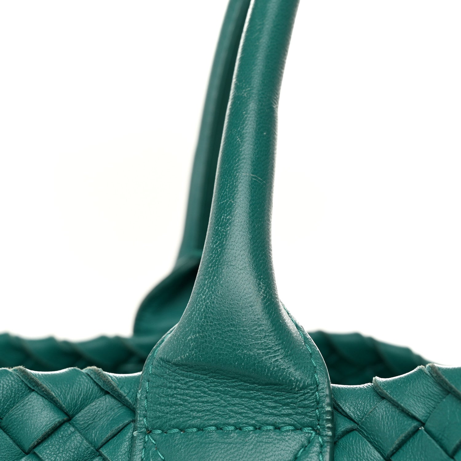 Bottega Veneta Nappa Intrecciato Medium Cabat Lagoon 12 of 14