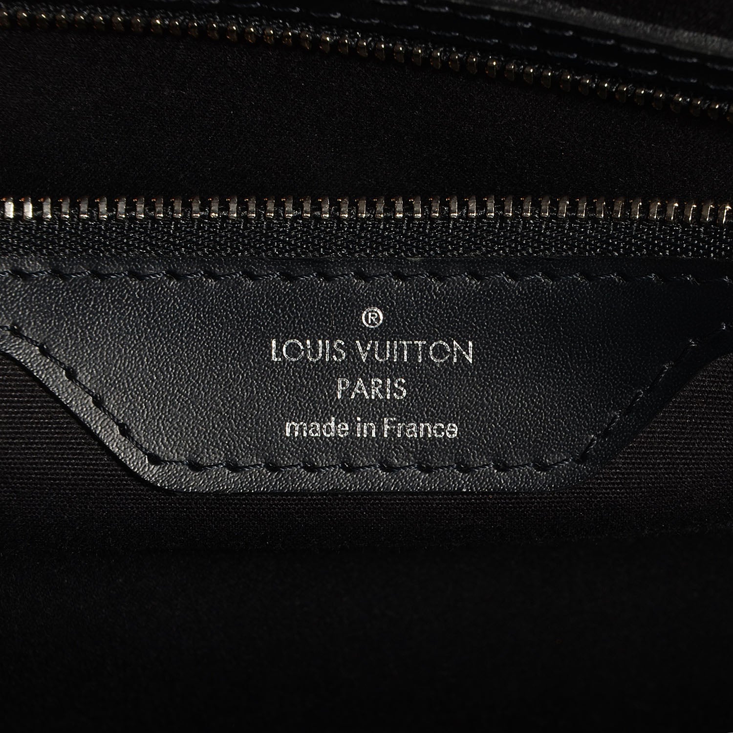 Louis Vuitton Epi Brea MM Black 6 of 7