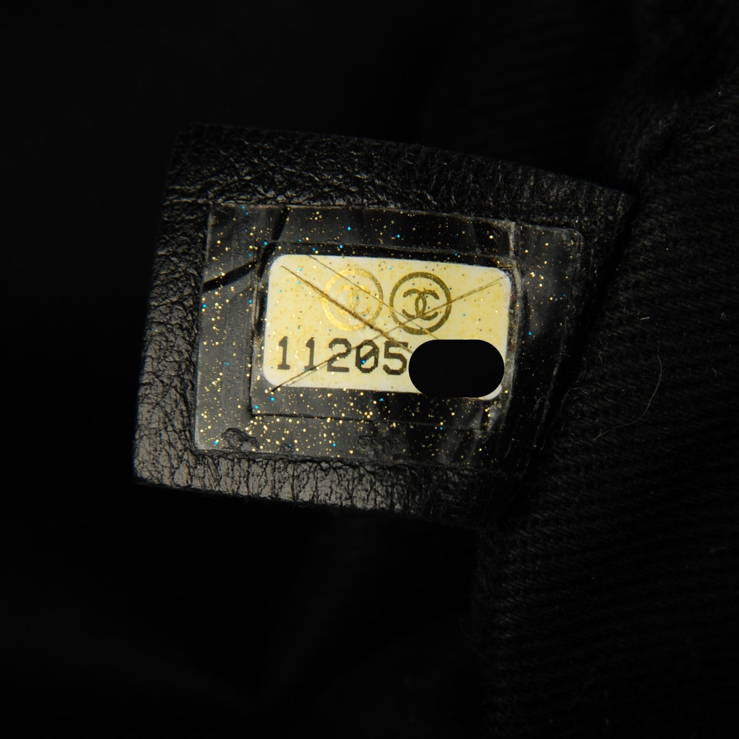 Chanel Calfskin Large Diamond Stitch Tote Black 2 of 8