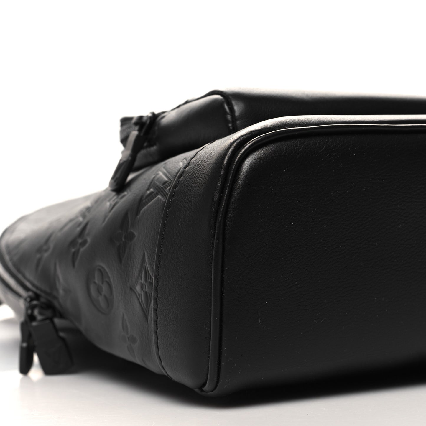 Monogram Shadow Racer Slingbag Black