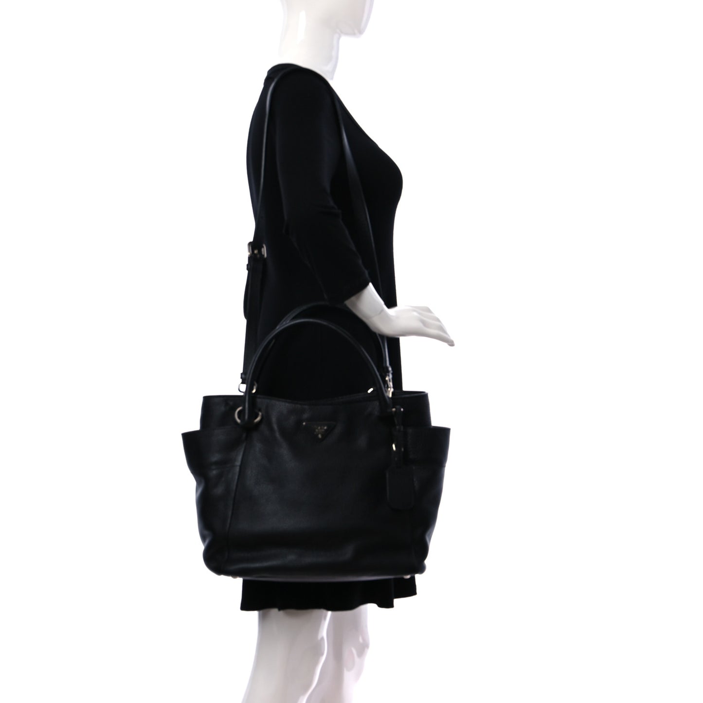 Vitello Daino Side Pocket Tote Black
