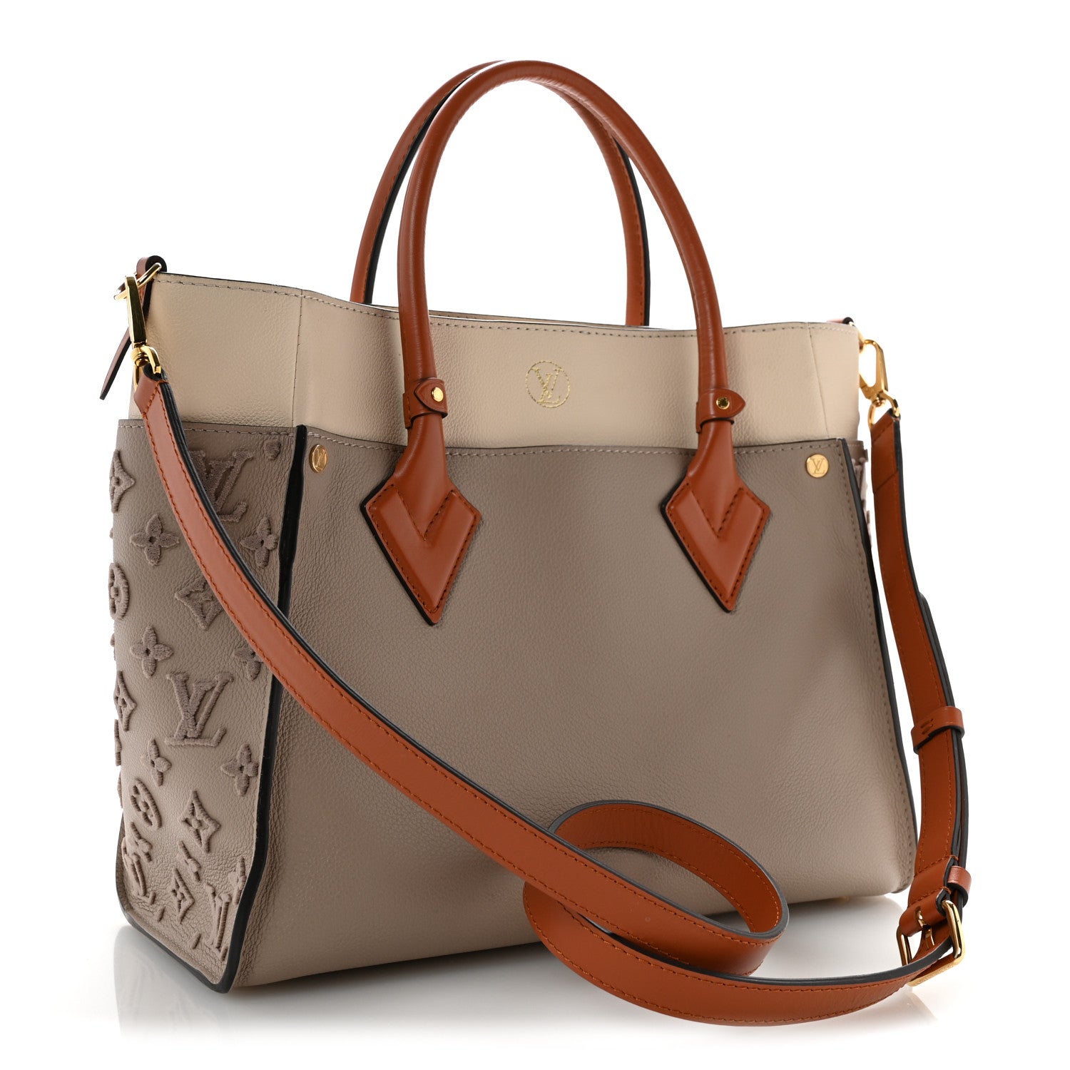 Louis Vuitton Calfskin Monogram Tufting On My Side Galet 3 of 11
