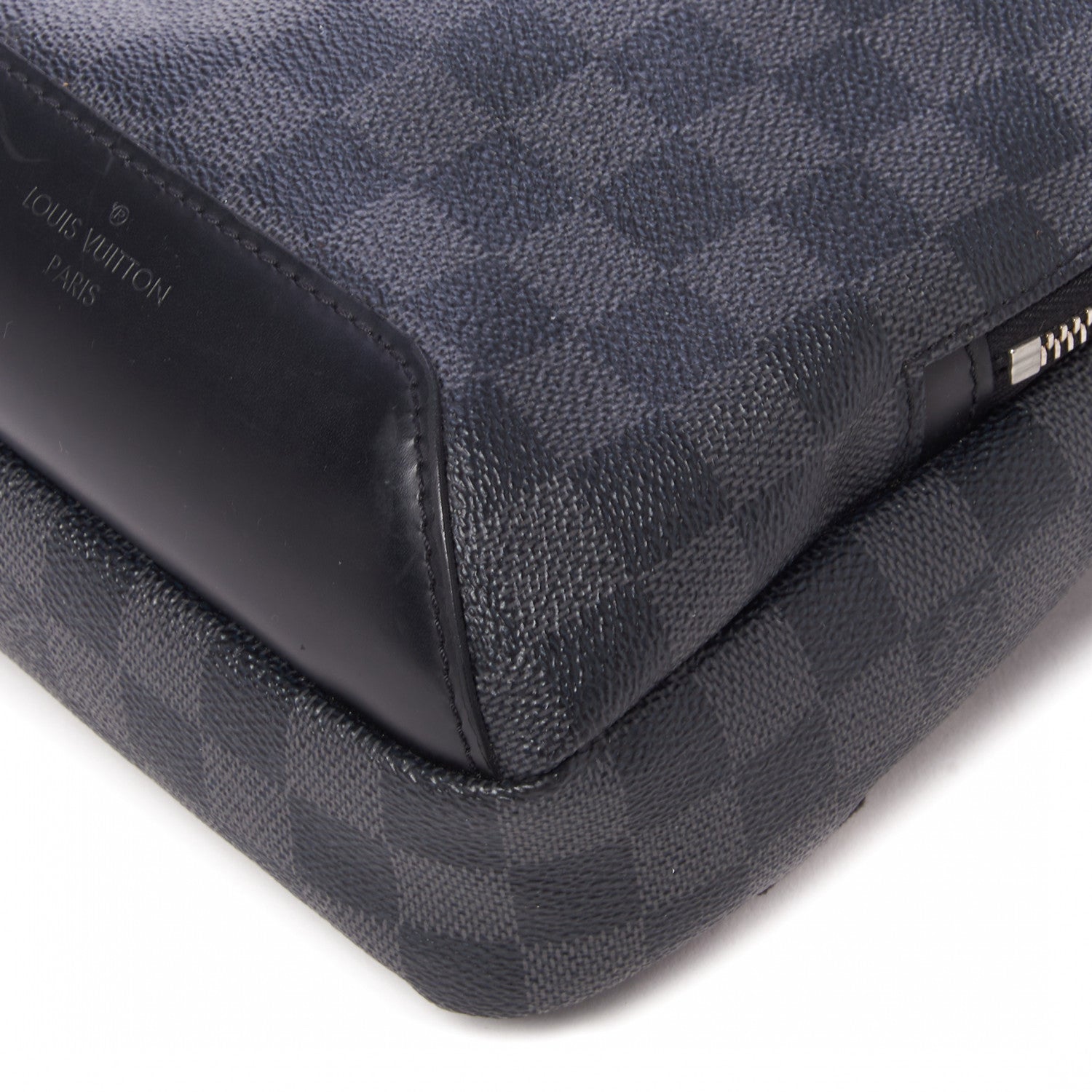 Louis Vuitton Damier Graphite Avenue Sling Backpack 5 of 8
