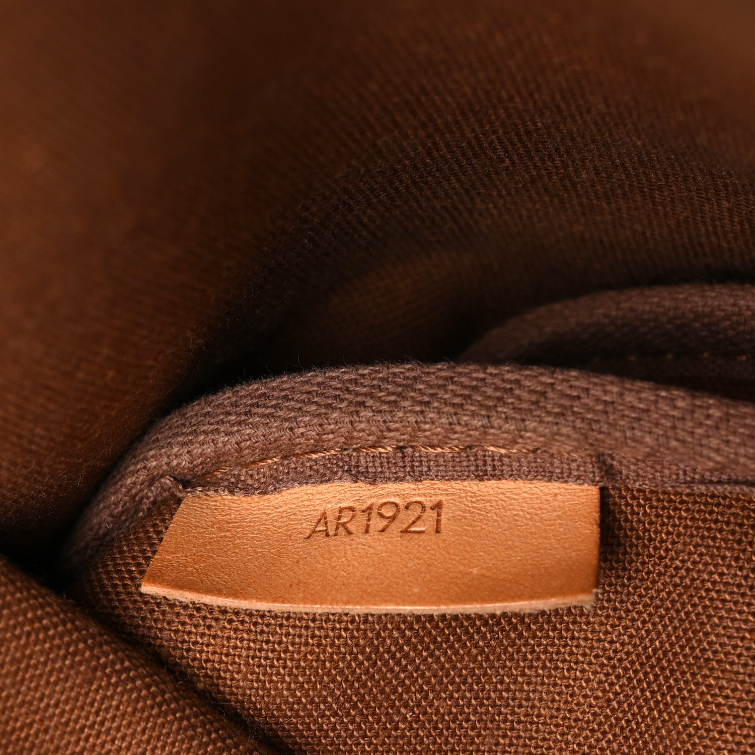 Louis Vuitton Monogram Saumur 30 7 of 11