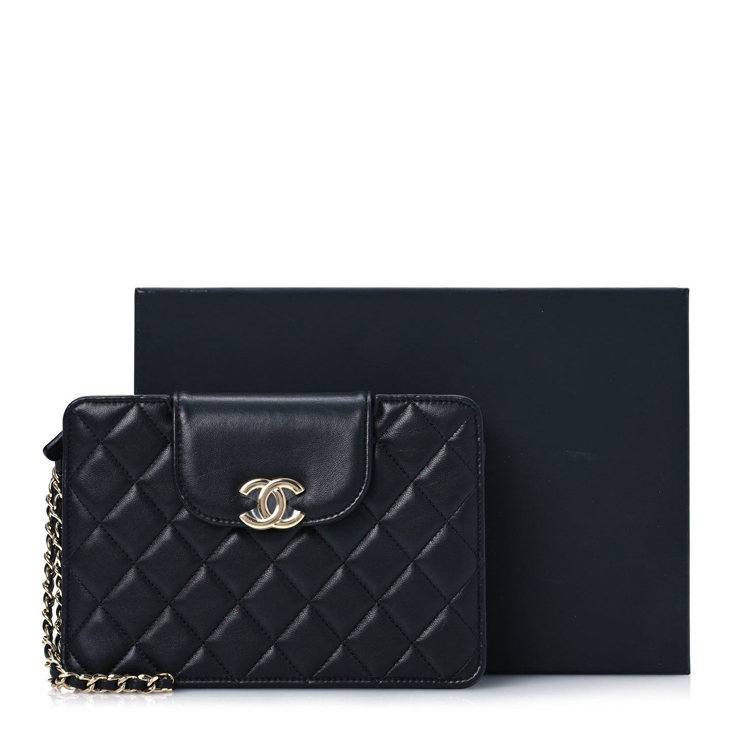 Lambskin Quilted CC Pouch Wristlet Black