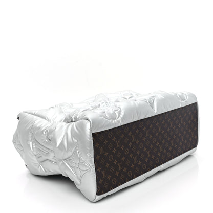 Louis Vuitton Econyl Monogram Pillow Giant Onthego GM Silver 4 of 10