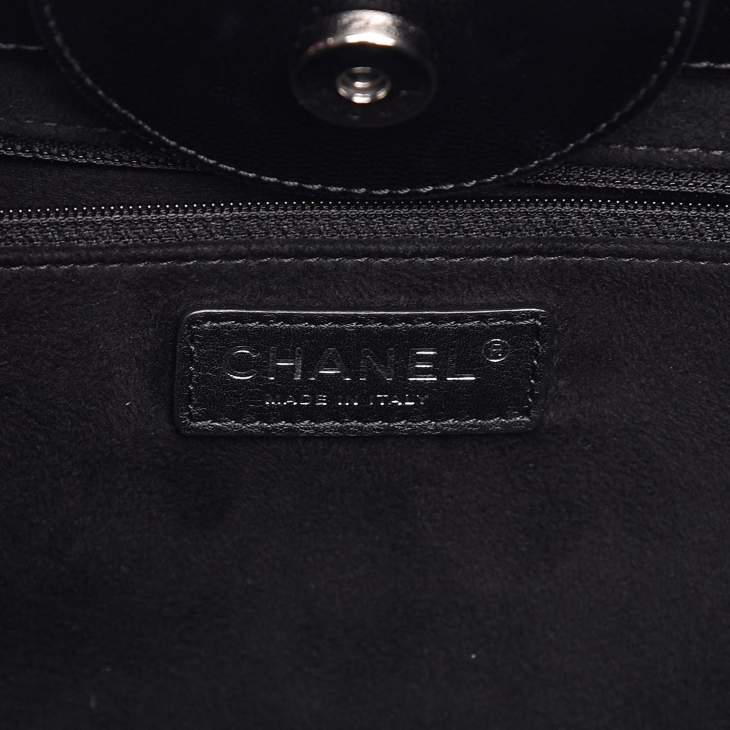 Caviar Medium Studded Deauville Tote Black
