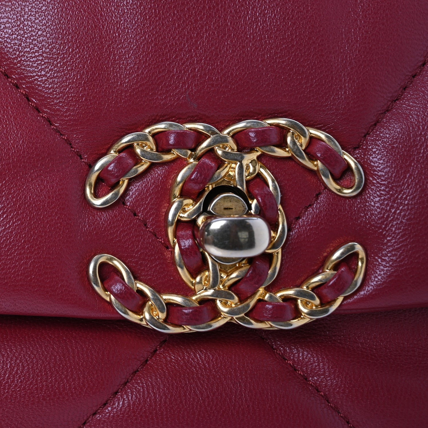 Chanel Goatskin Quilted Medium Chanel 19 Flap Red 9 of 12