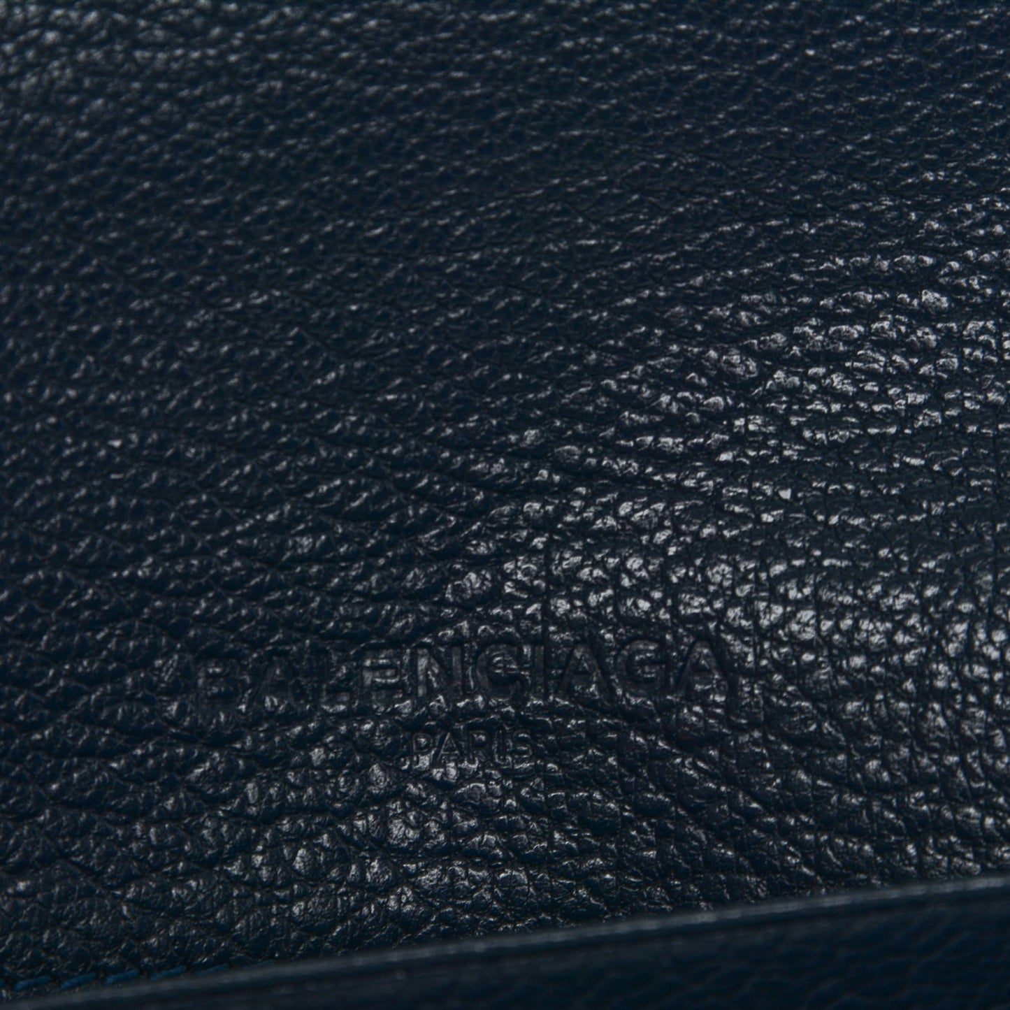 Chevre Gold Metallic Edge Hardware Money Wallet Bleu Nuit