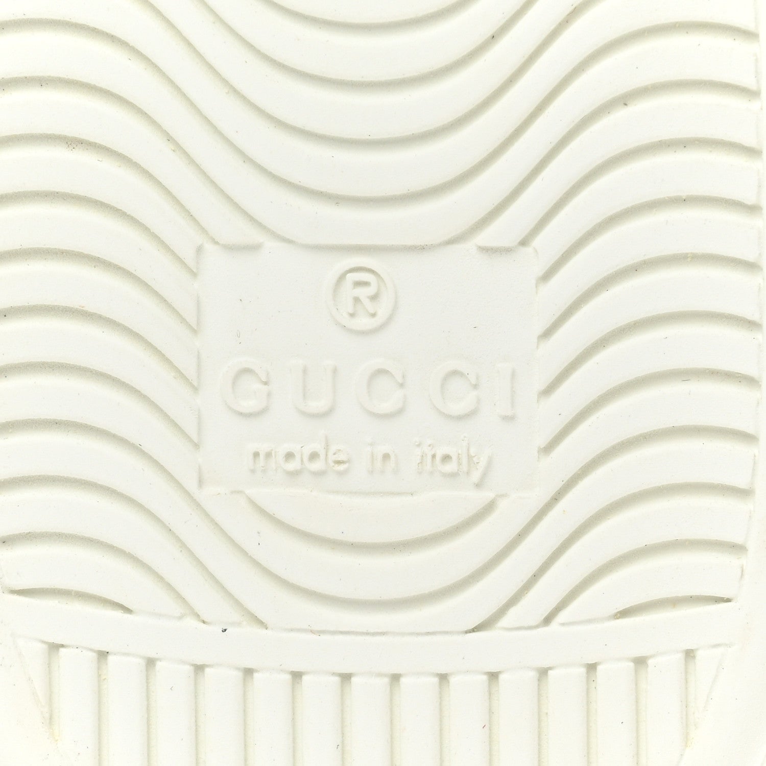 Gucci Calfskin Web Studded Womens Arrow Ace Sneakers 35.5 White 7 of 10