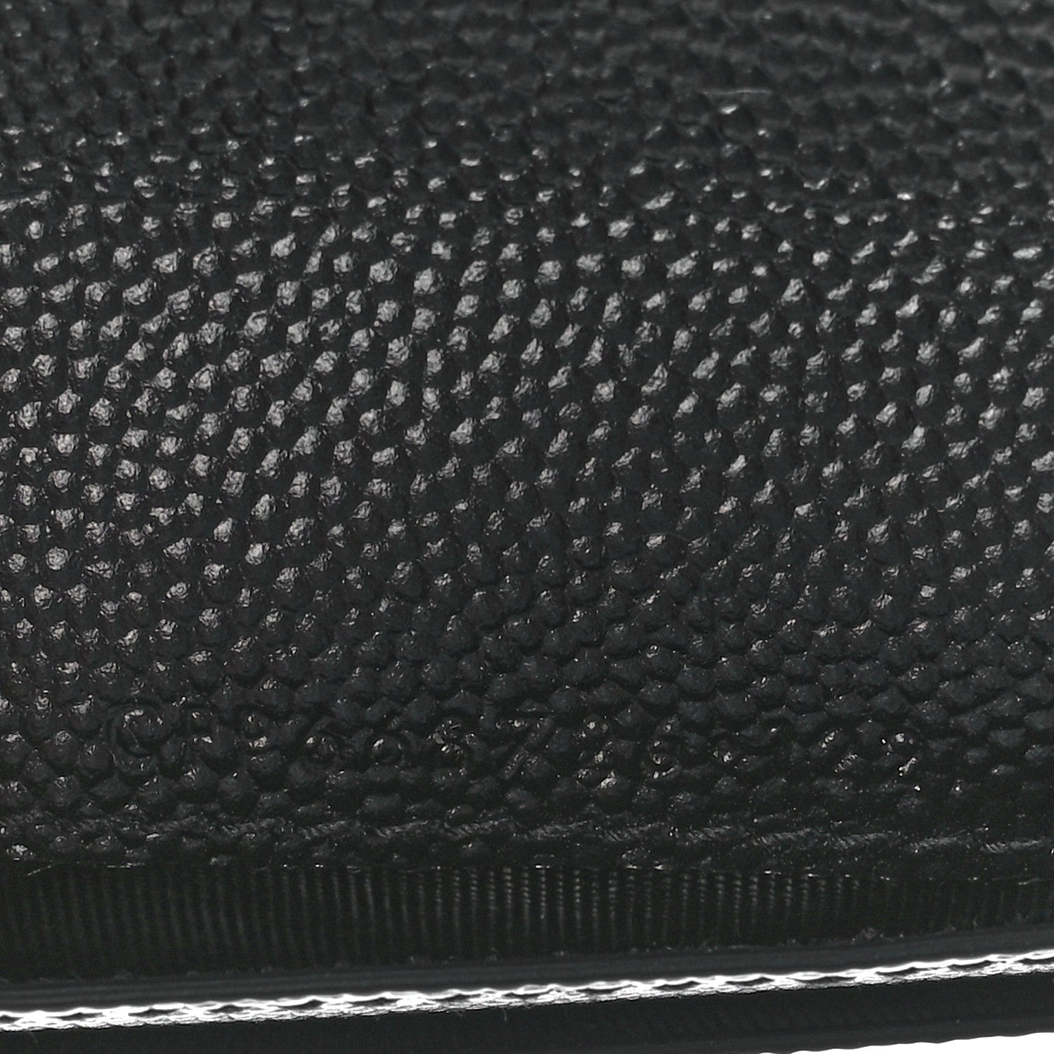 Saint Laurent Grain De Poudre Techno Credit Card Wallet Black 8 of 12