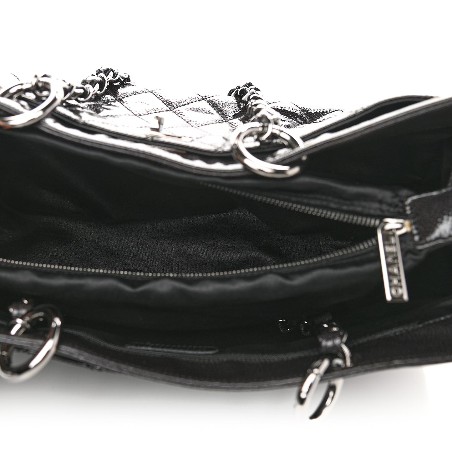 Glazed Caviar Quilted Diamond Shine Small Tote Black