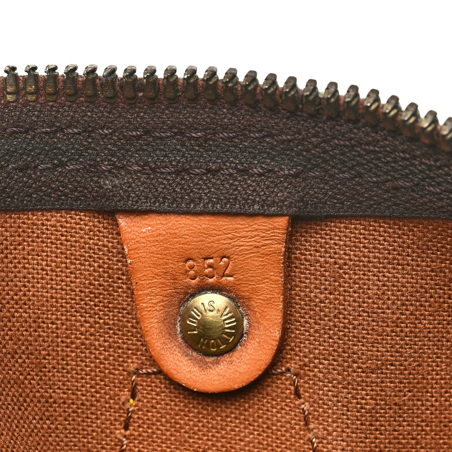 Louis Vuitton Monogram Speedy 40 6 of 14