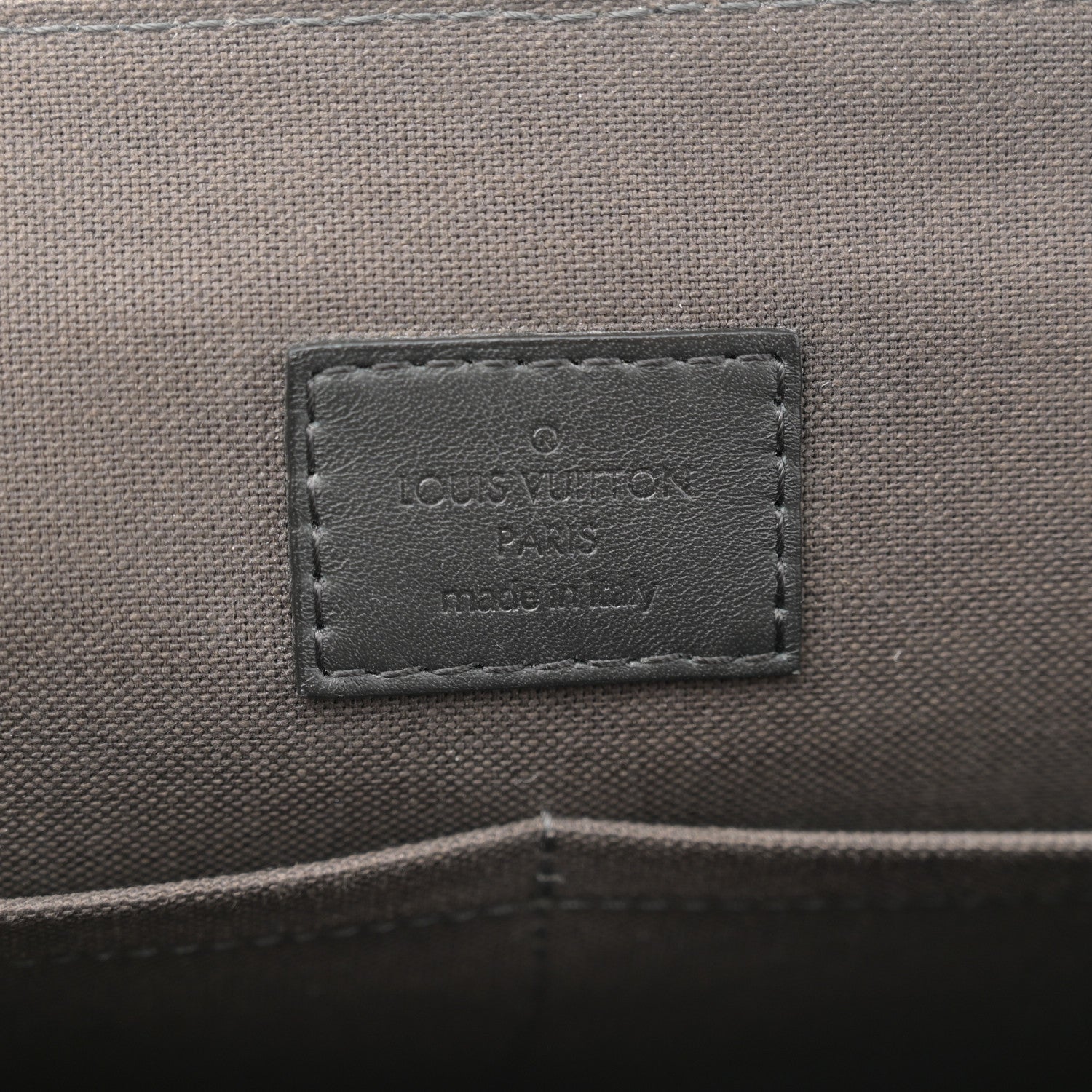 Louis Vuitton Damier Infini District PM Onyx 6 of 10
