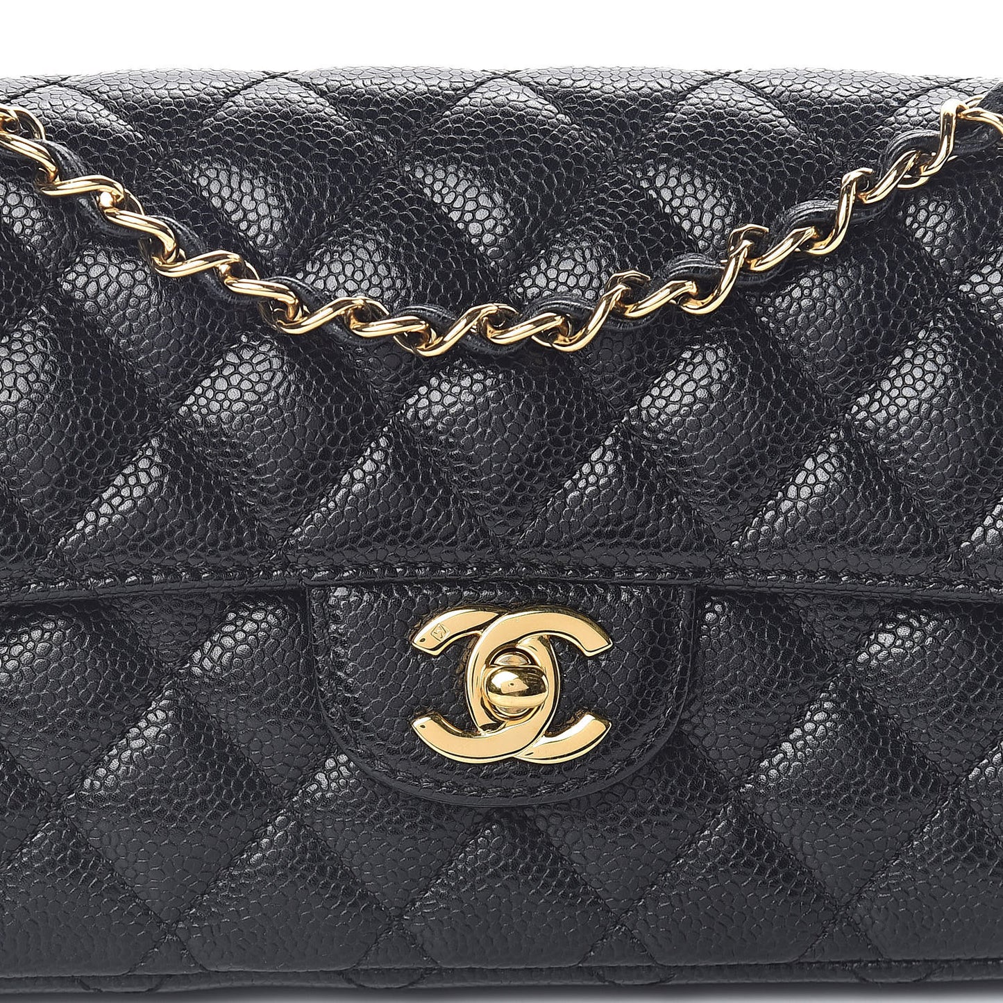 Caviar Quilted East West Flap Black
