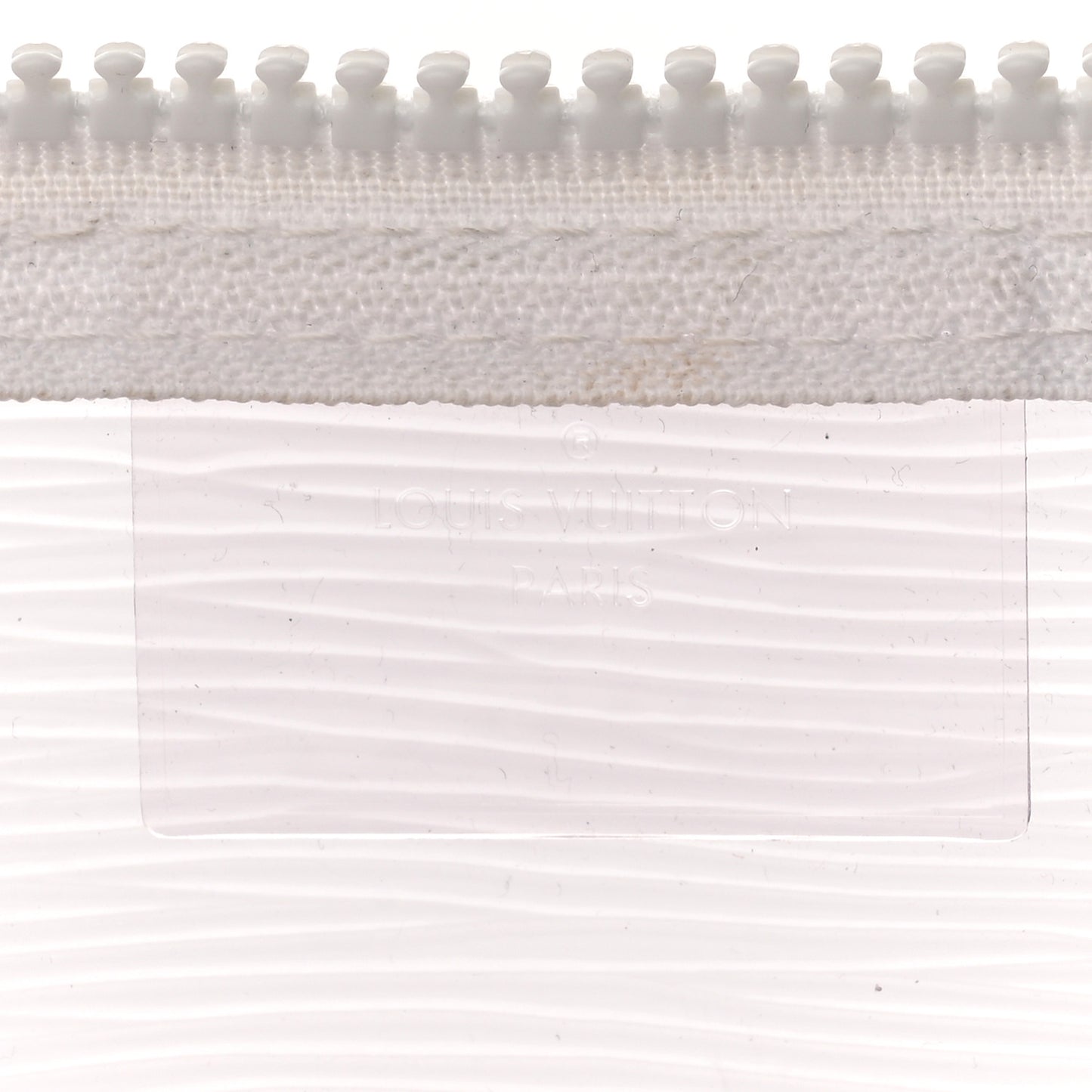 PVC Epi Embossed Wavy Keepall Bandouliere 50 White