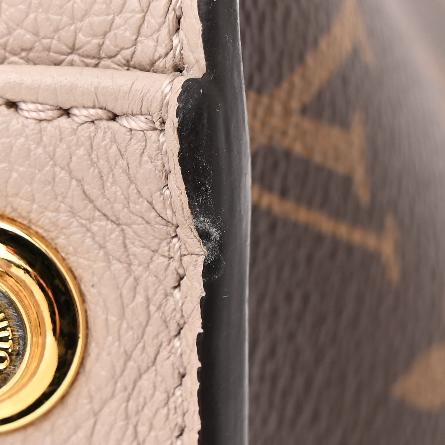 Calfskin Monogram On My Side MM Greige