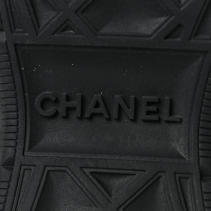 Chanel Suede Calfskin Embroidered CC Sneakers 40 Ecru Light Gray 6 of 8