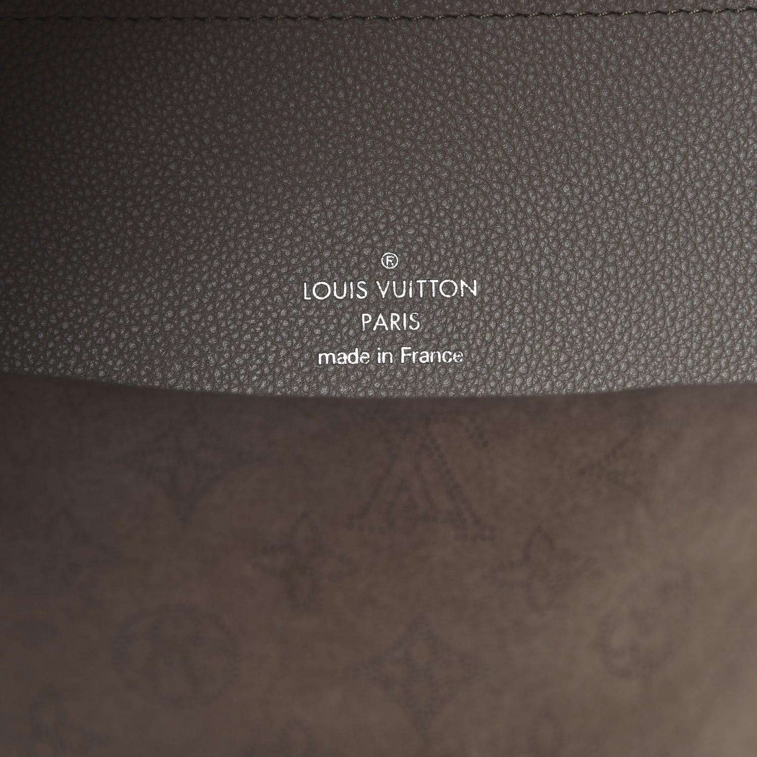 Louis Vuitton Mahina Hina MM Galet 7 of 13