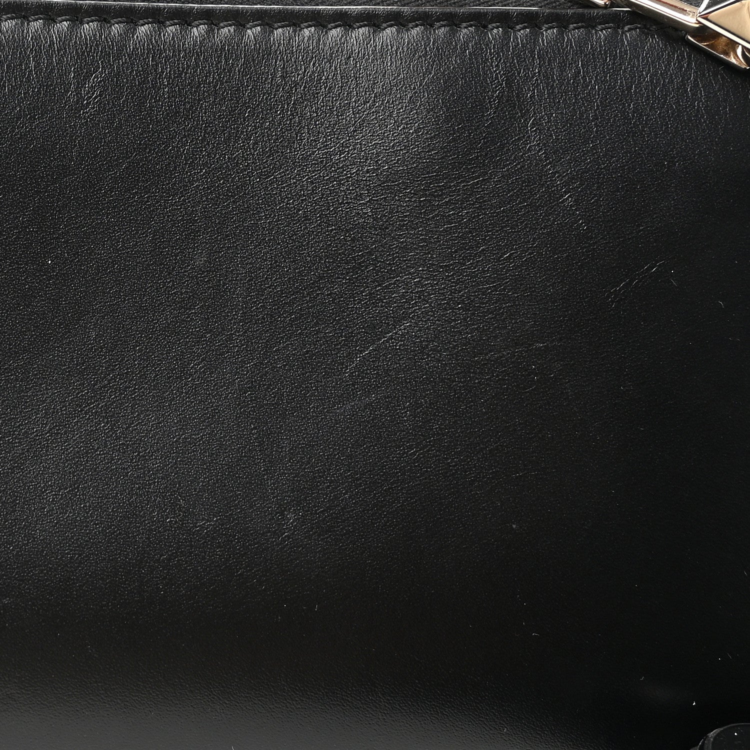 Valentino Garavani VALENTINO GARAVANI Smooth Calfskin Rockstud East West Crossbody Clutch Bag Black 8 of 10