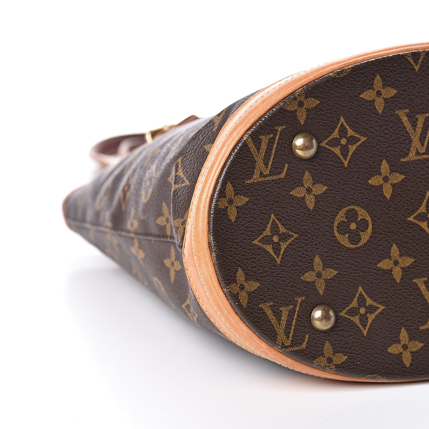 Monogram Petit Bucket 23