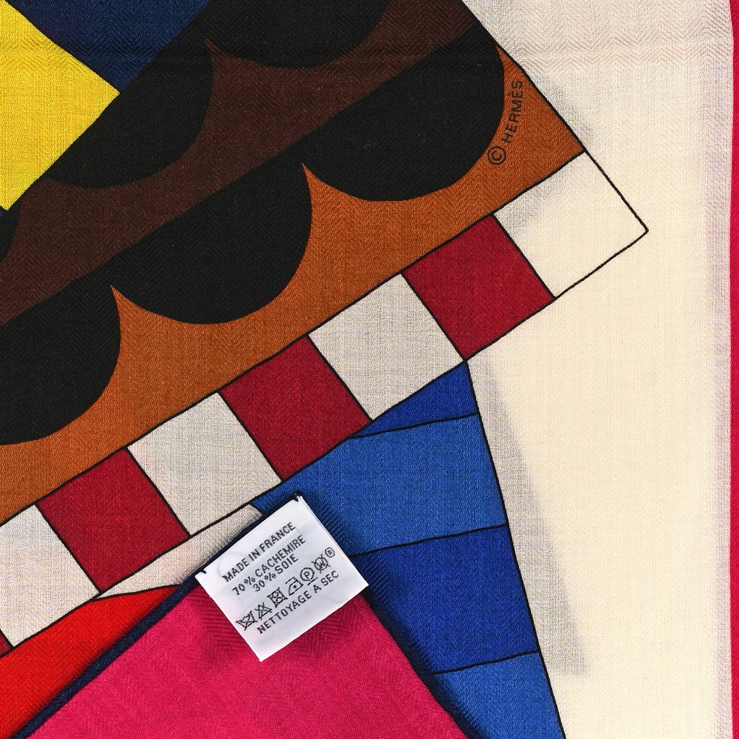 Cashmere Silk Cheval De Fete Shawl 140 Rose Vif White Multicolor