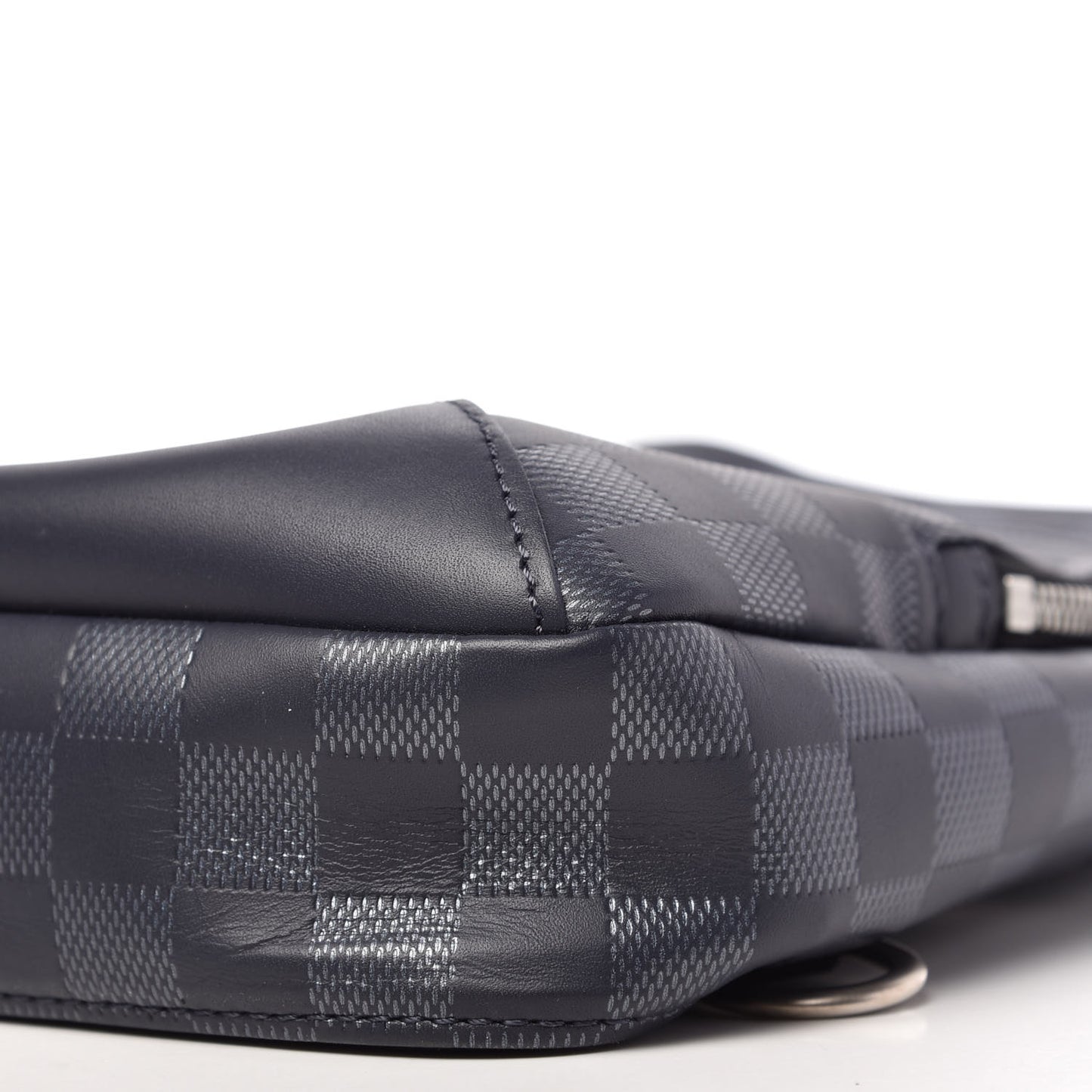 Damier Infini Avenue Sling Bag Astral Silver