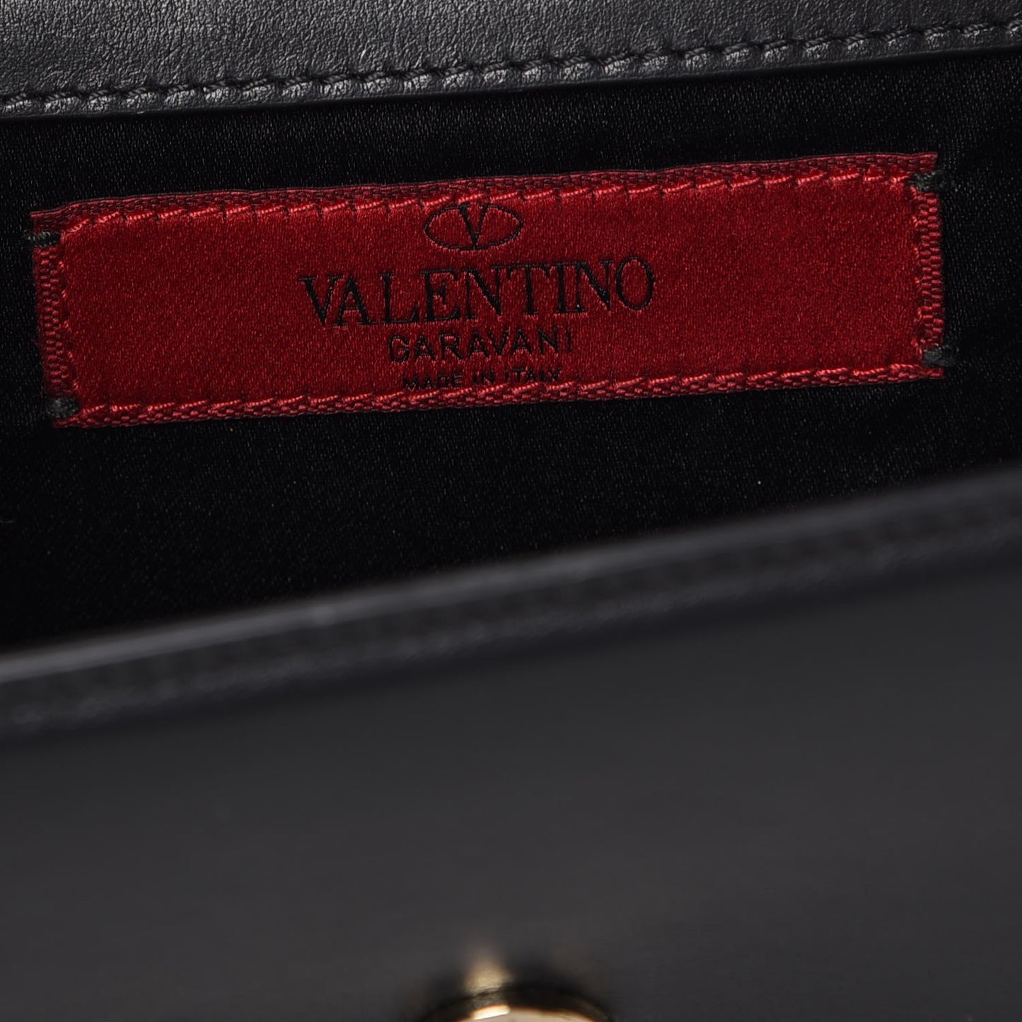 Vitello Mini Rockstud Chain Flap Crossbody Bag Black