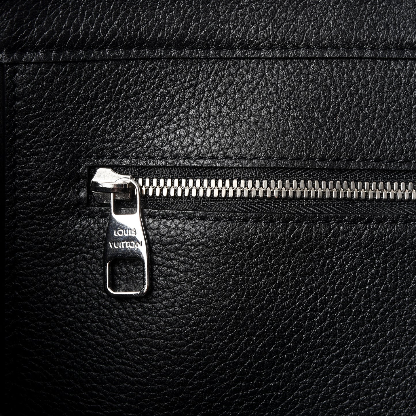 Taurillon Cabas Voyage Tote Black
