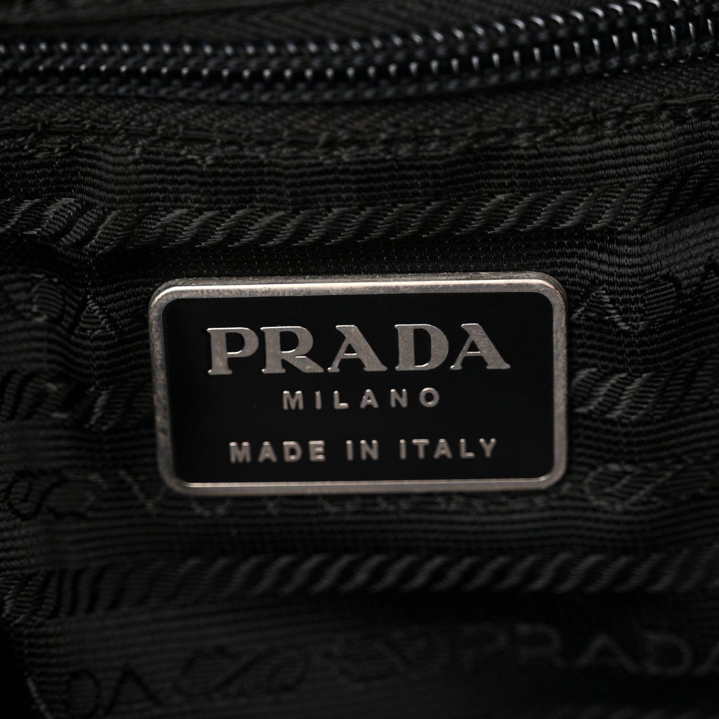 Nylon Vela Small Backpack Militare
