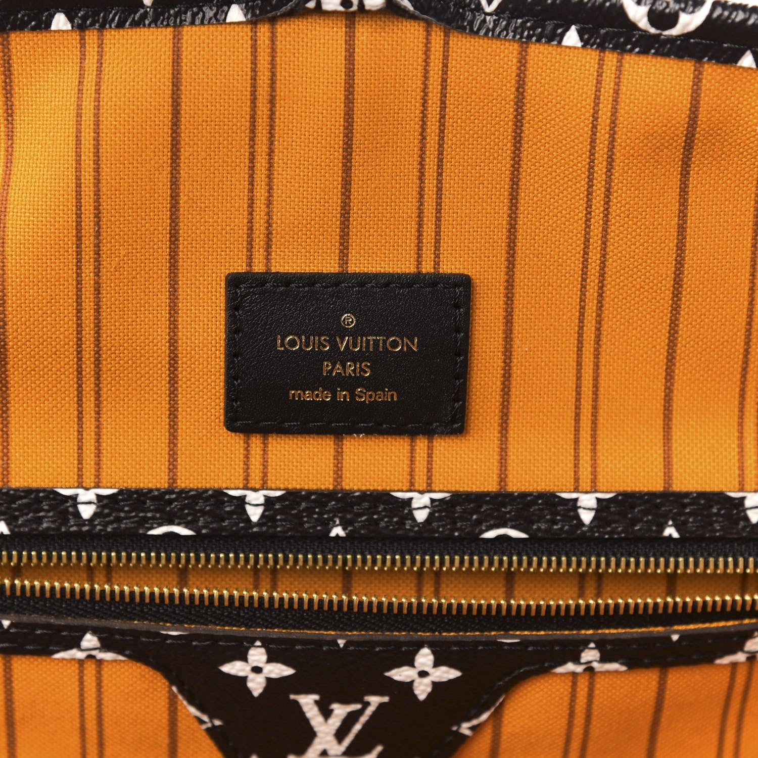 Louis Vuitton Monogram Giant Jungle Neverfull MM Black 7 of 13
