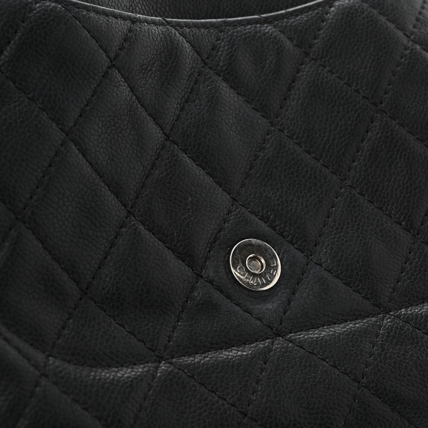 Caviar Quilted Timeless Accordion Flap Black