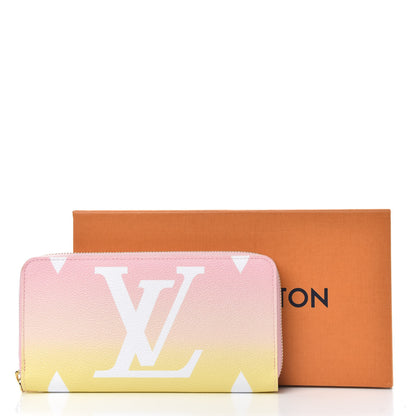 Louis Vuitton Monogram Giant By The Pool Zippy Wallet Light Pink 7 of 7