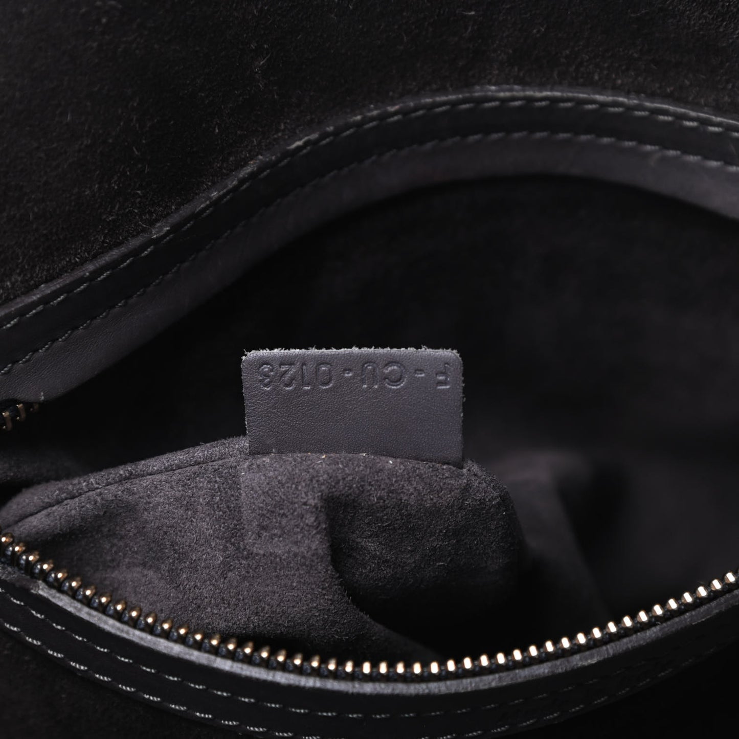 Smooth Calfskin Medium Phantom Luggage Grey