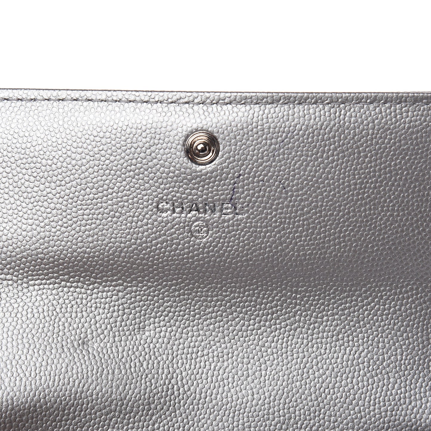 Metallic Caviar Quilted Medium Boy Flap Wallet Silver
