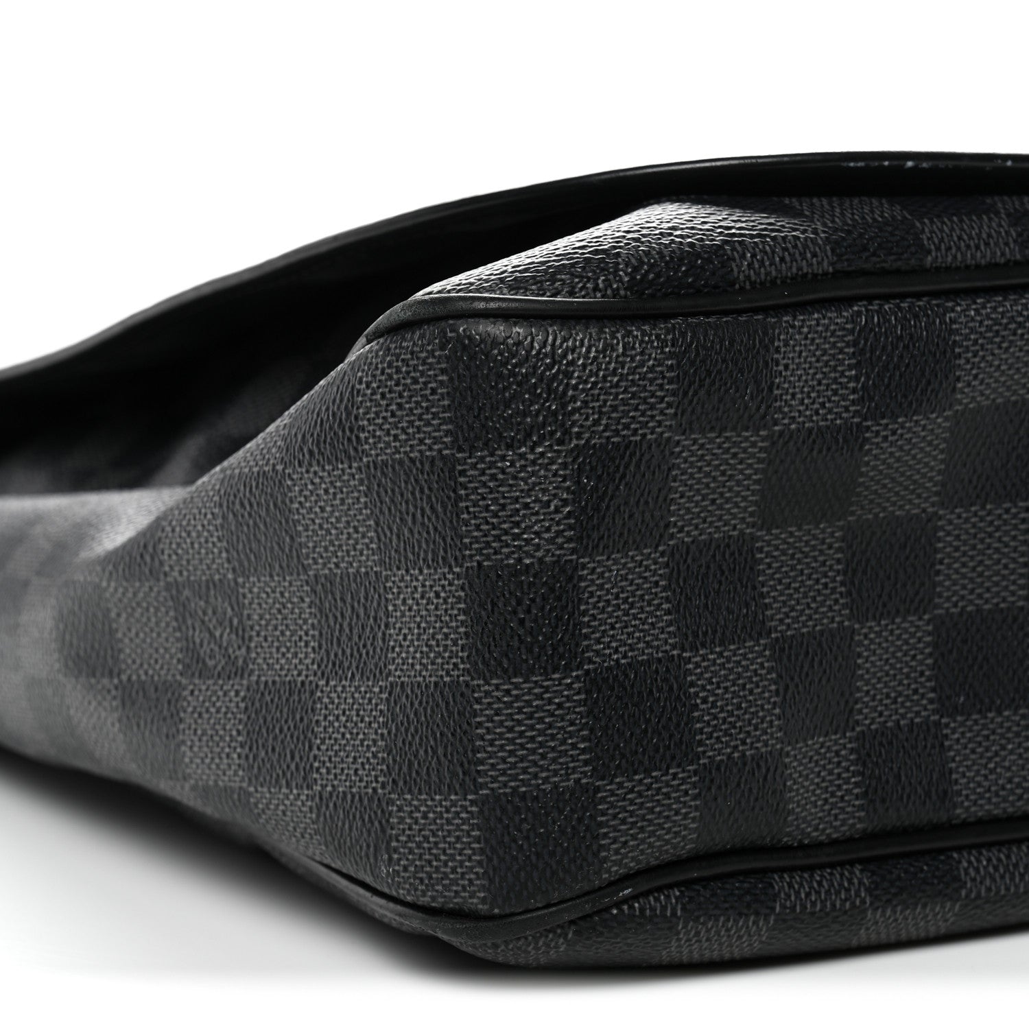 Louis Vuitton Damier Graphite Daniel MM 8 of 14