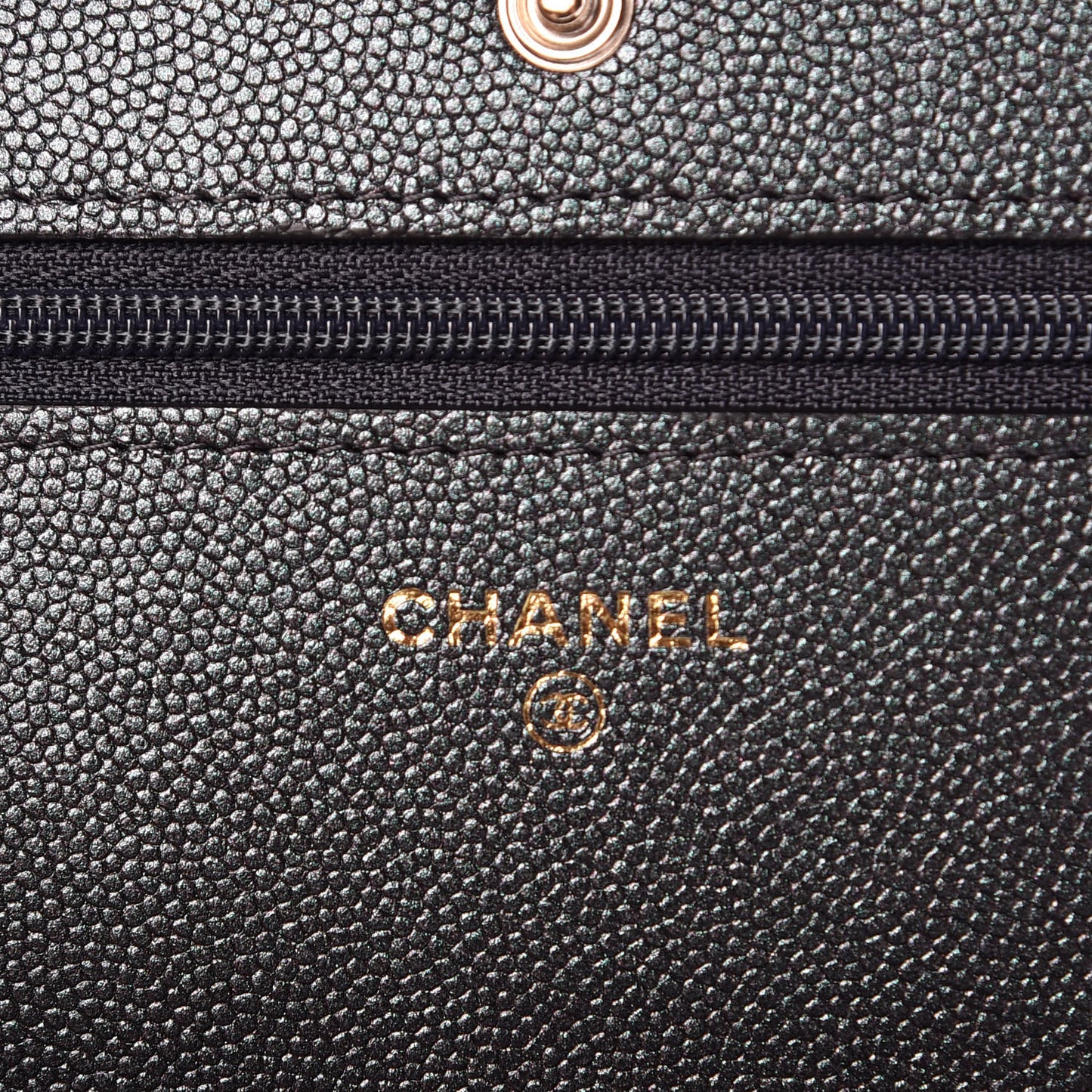 Iridescent Caviar Quilted Wallet On Chain WOC Black