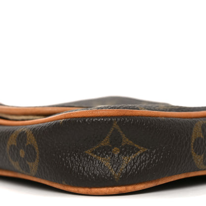 Louis Vuitton Monogram Pochette Cancun 6 of 8