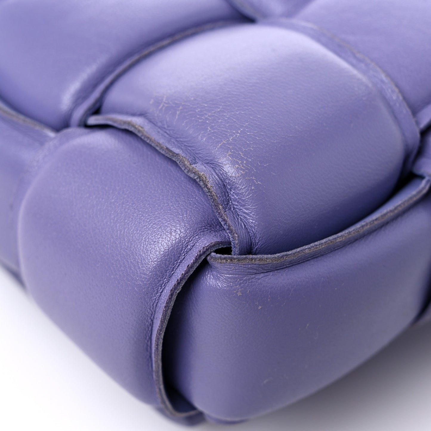 Lambskin Maxi Intreccio Padded Chain Cassette Crossbody Bag Lavender