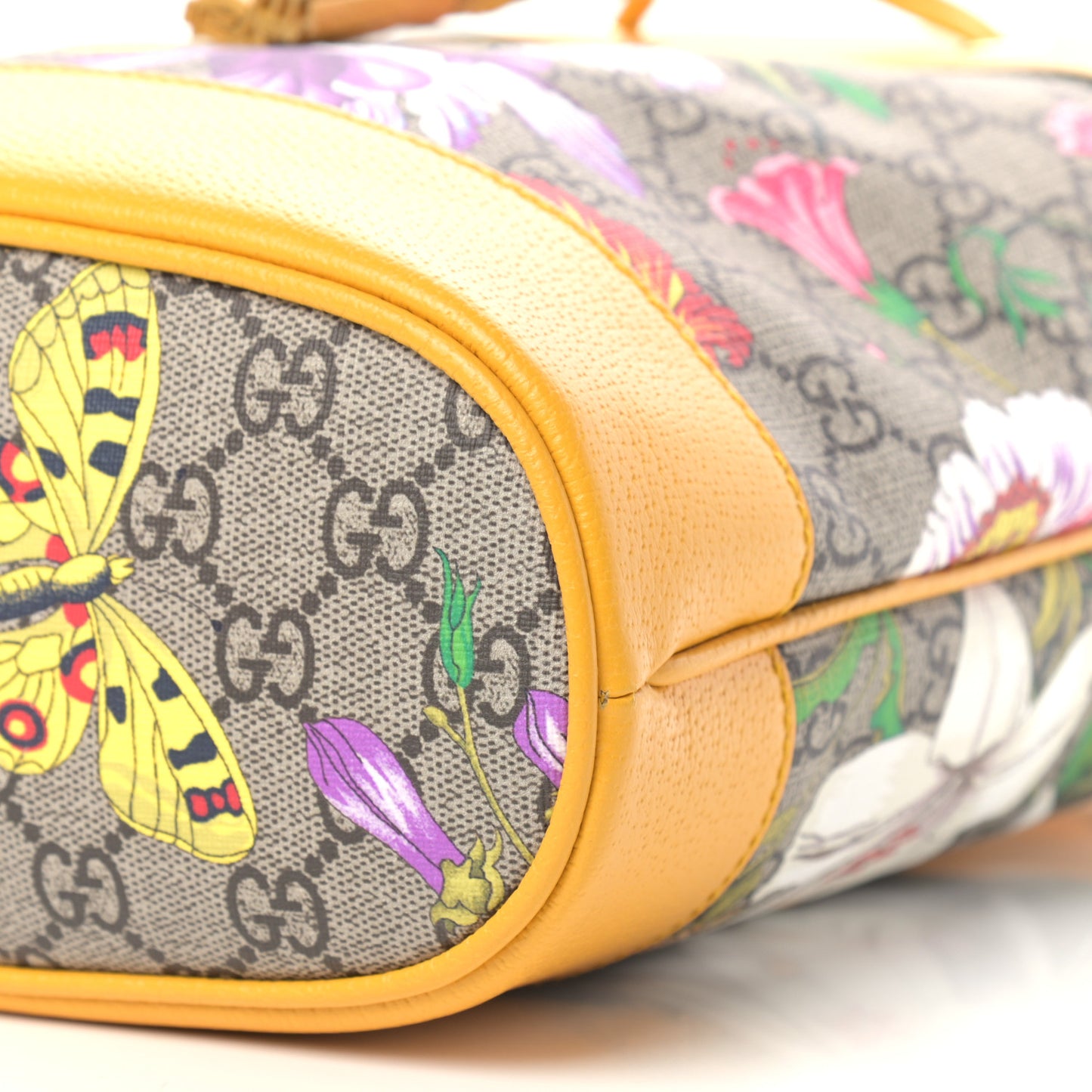 GG Supreme Monogram Flora Small Ophidia Bucket Bag Beige Multicolor Crop