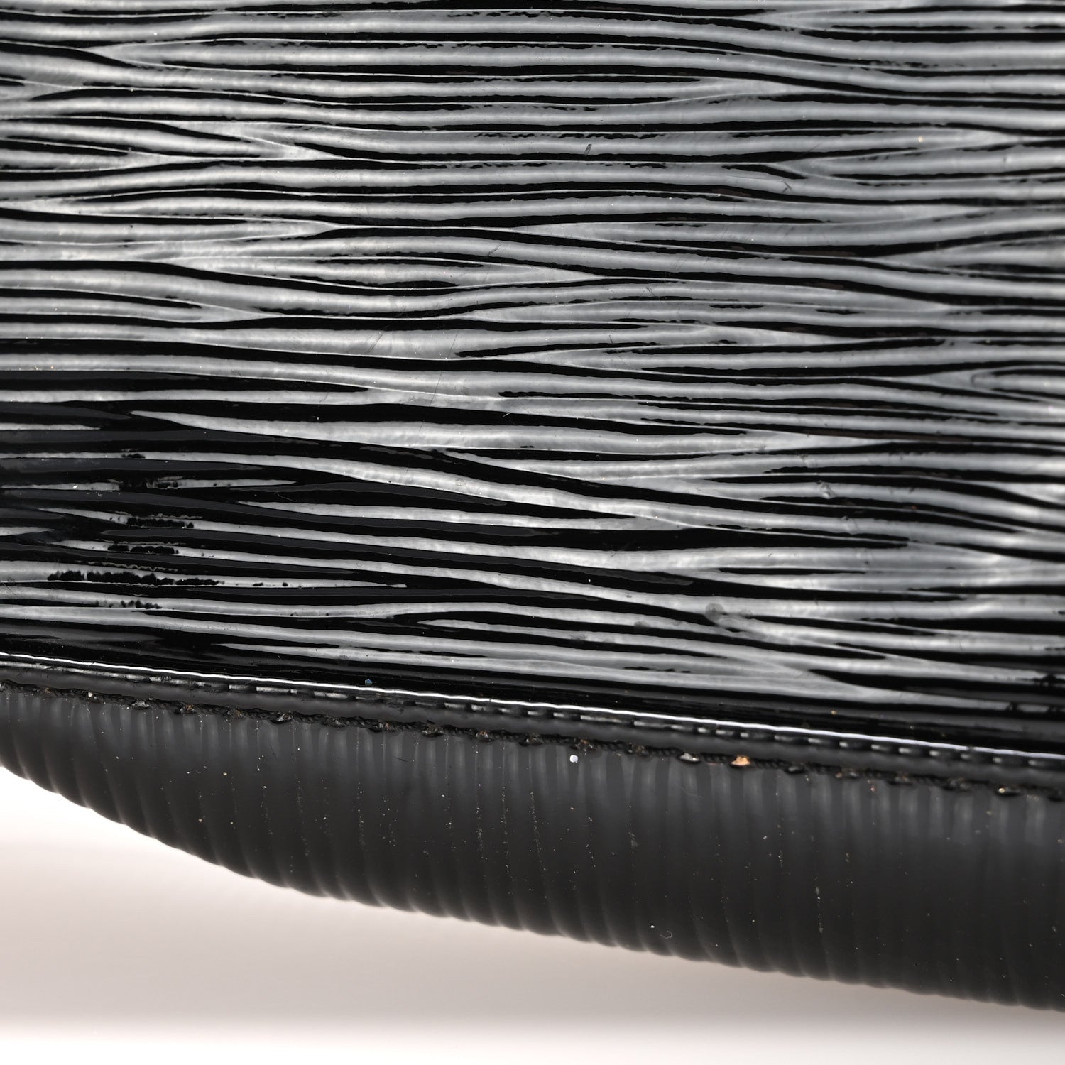 Louis Vuitton Epi Electric Sobe Clutch Black 17 of 19