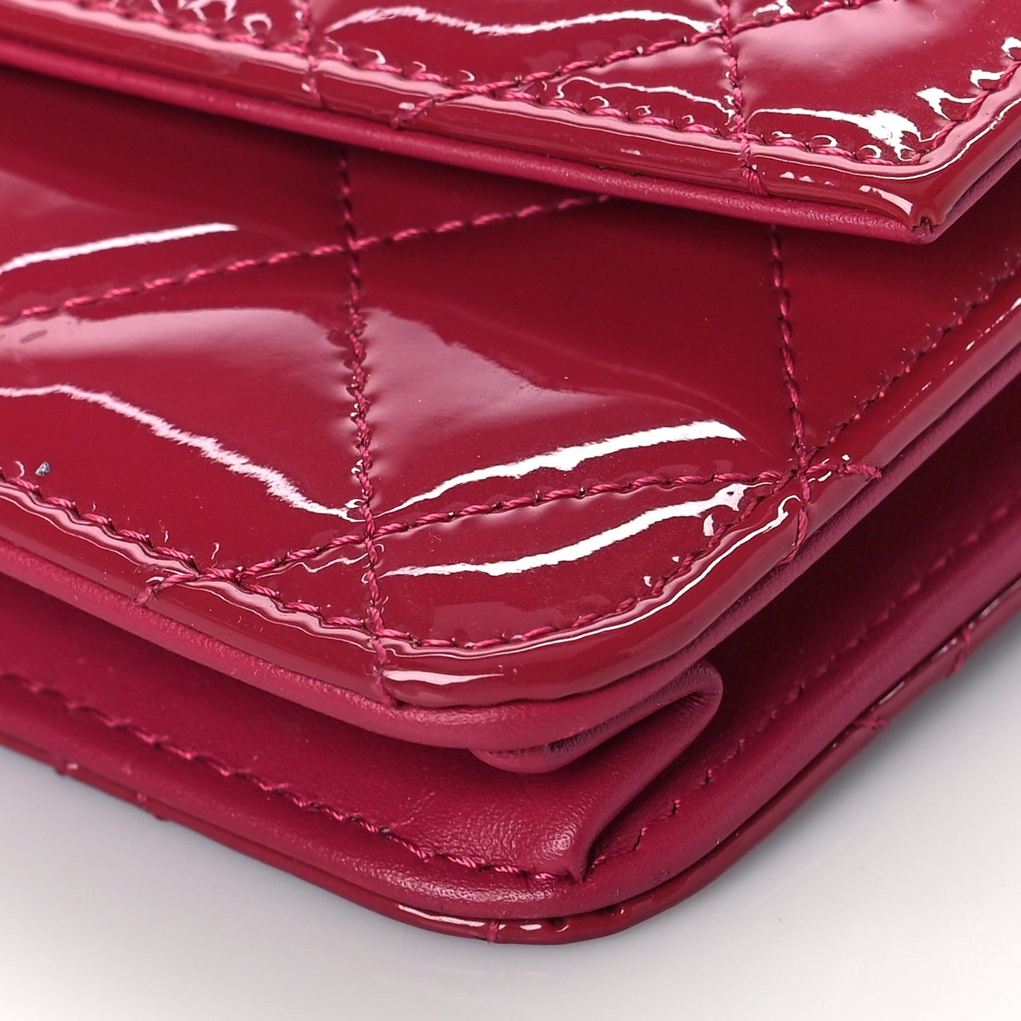 Patent Quilted Brilliant Wallet On Chain WOC Dark Pink