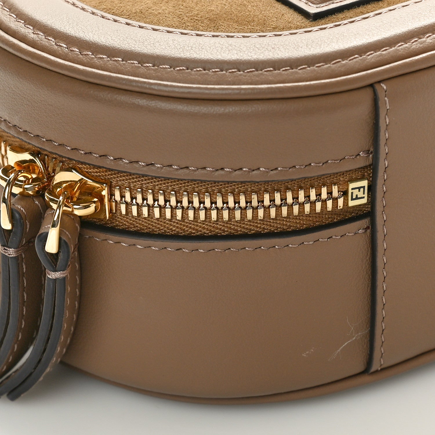 Fendi Vitello Grace Camoscio O'Lock Mini Camera Case Sand Rovere 9 of 11