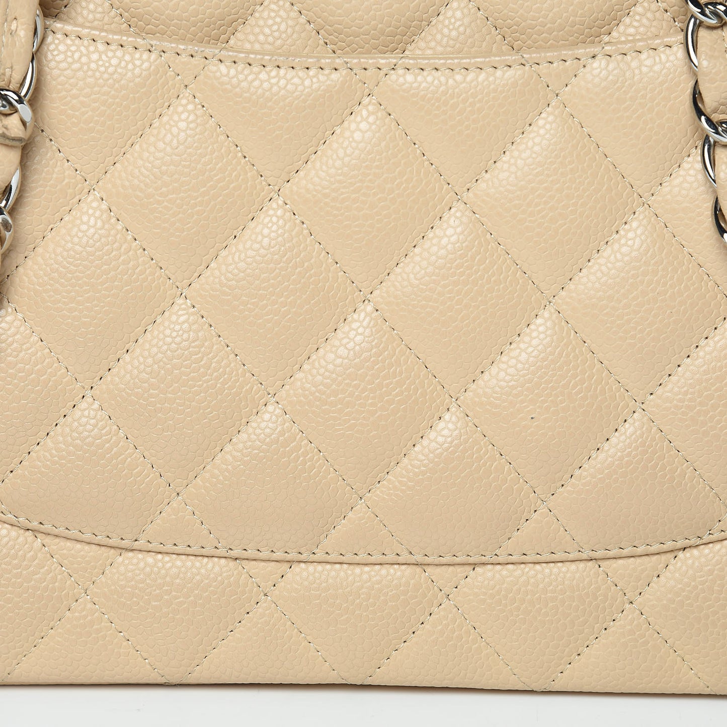 Caviar Quilted Jumbo Single Flap Beige Clair
