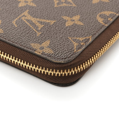 Louis Vuitton Monogram Zippy Organizer Wallet 15 of 18